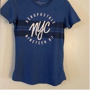 Aeropostale short sleeve T-Shirt is a size Small/ P.